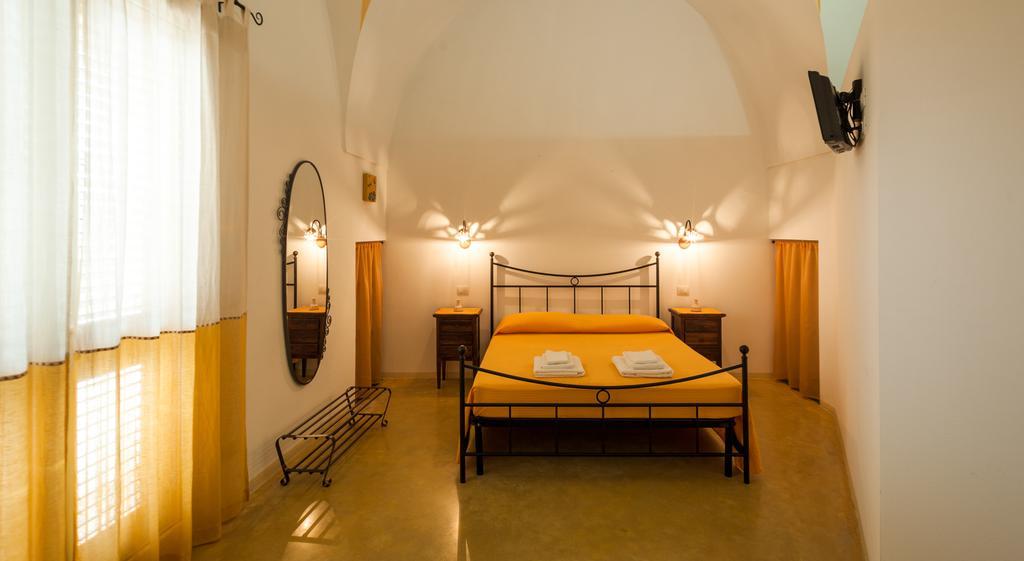 B&B La Garolla サンニコーラ 部屋 写真